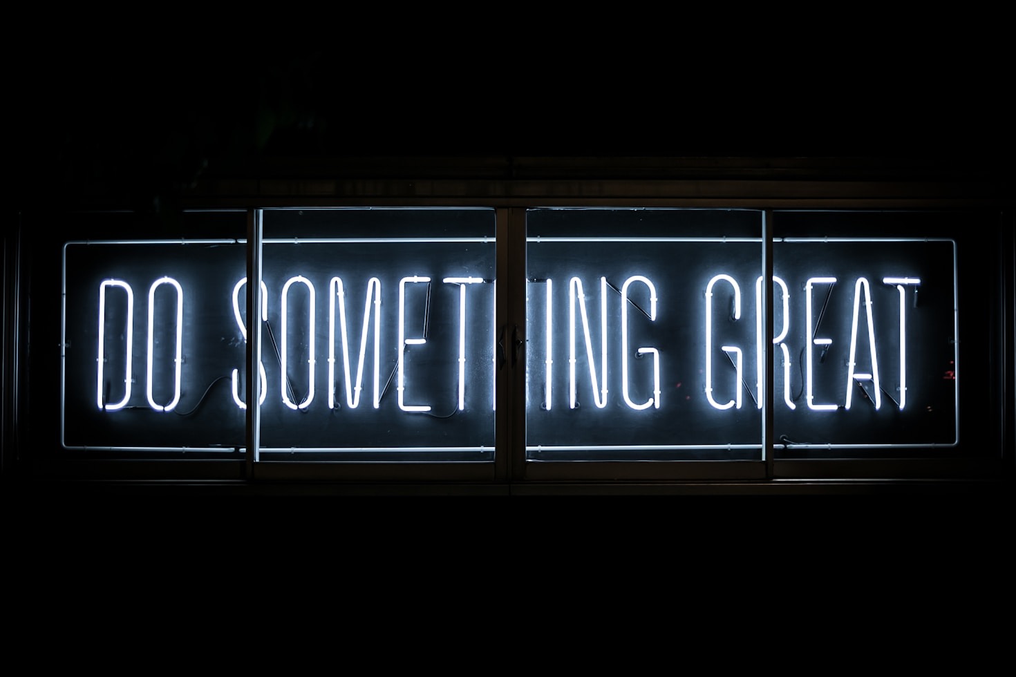 How To Curate An Authentic Digital Presence